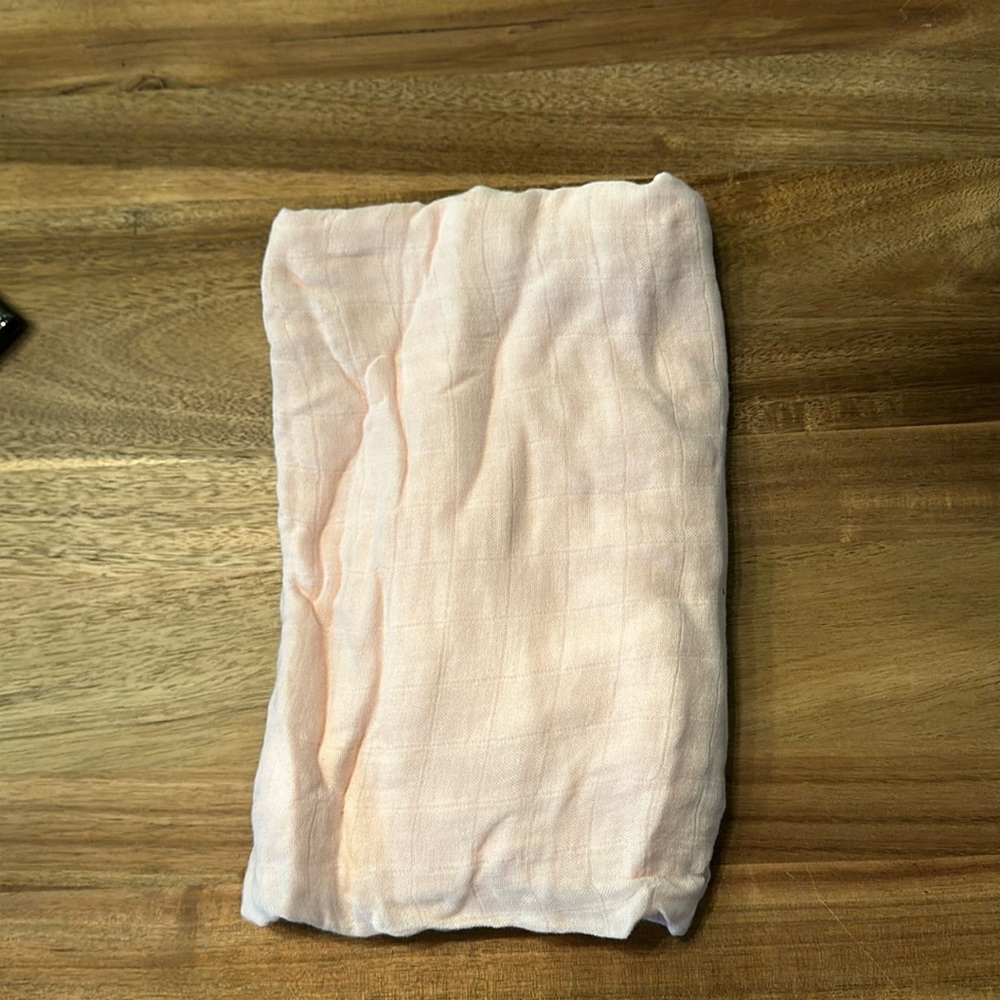 Little Unicorn Muslin Swaddle - Light Pink